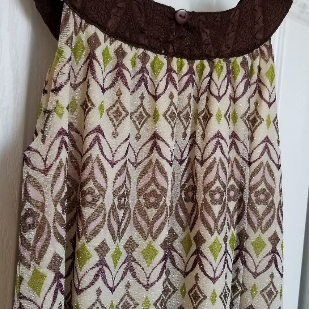 Top - Picture 3 of 3